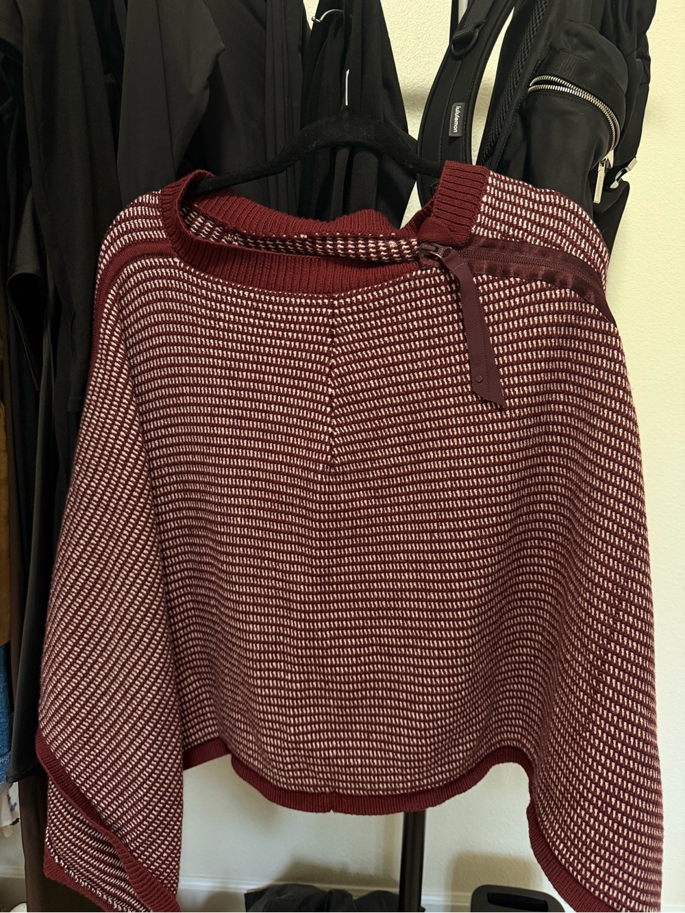 lululemon knitted shawl/cape Maroon and Cream color